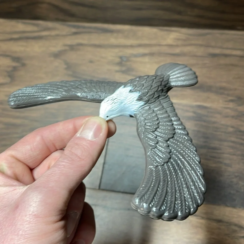 The Amazing Balancing Eagle
